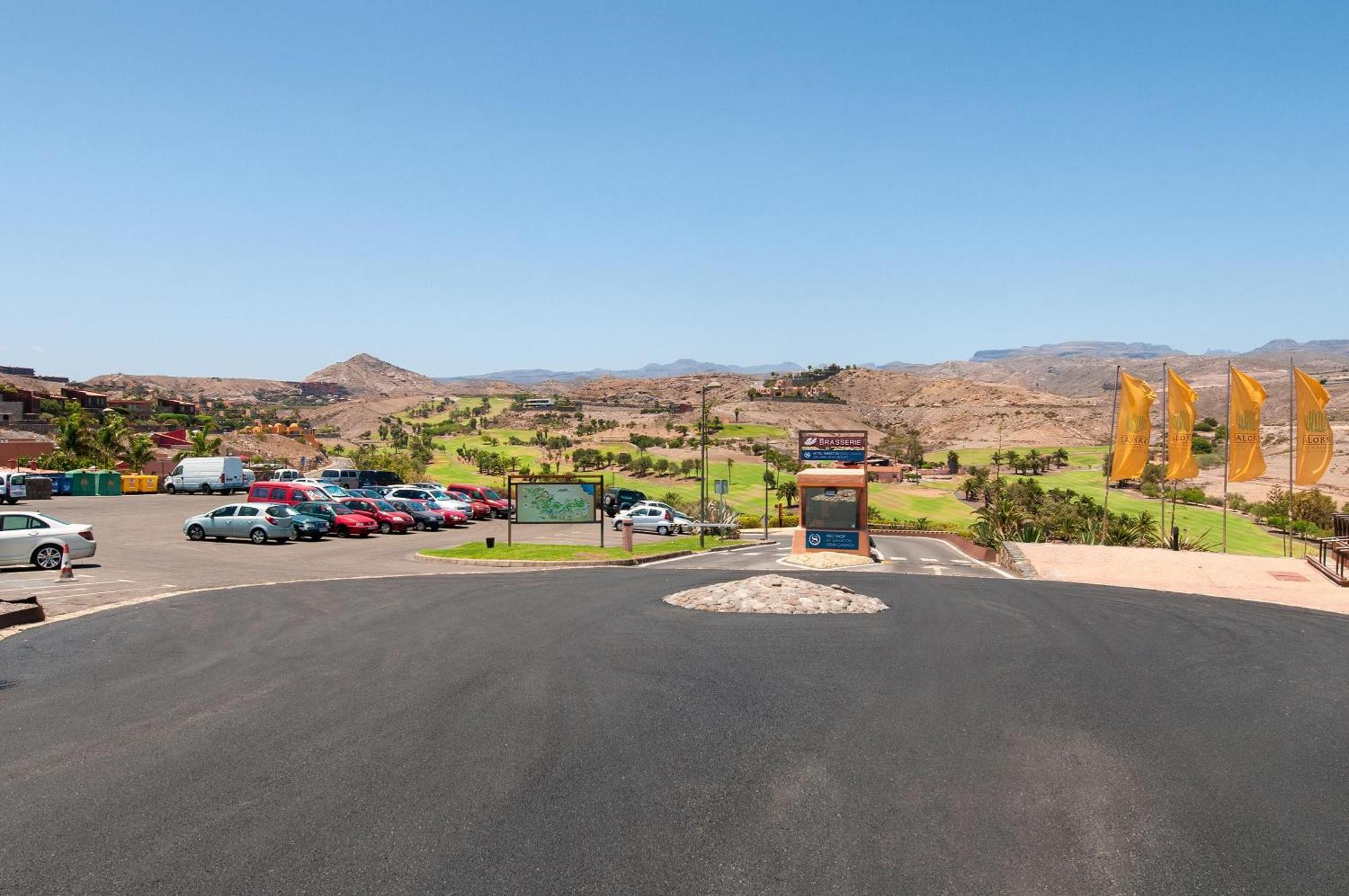 Salobre Golf Siete Luxury Retreat In Gran Canaria Private Outdoor Heatable Pool Bbq Facilities Shaded Outdoor Dining Area Salobre, Villa Las Palmas de Gran Canaria