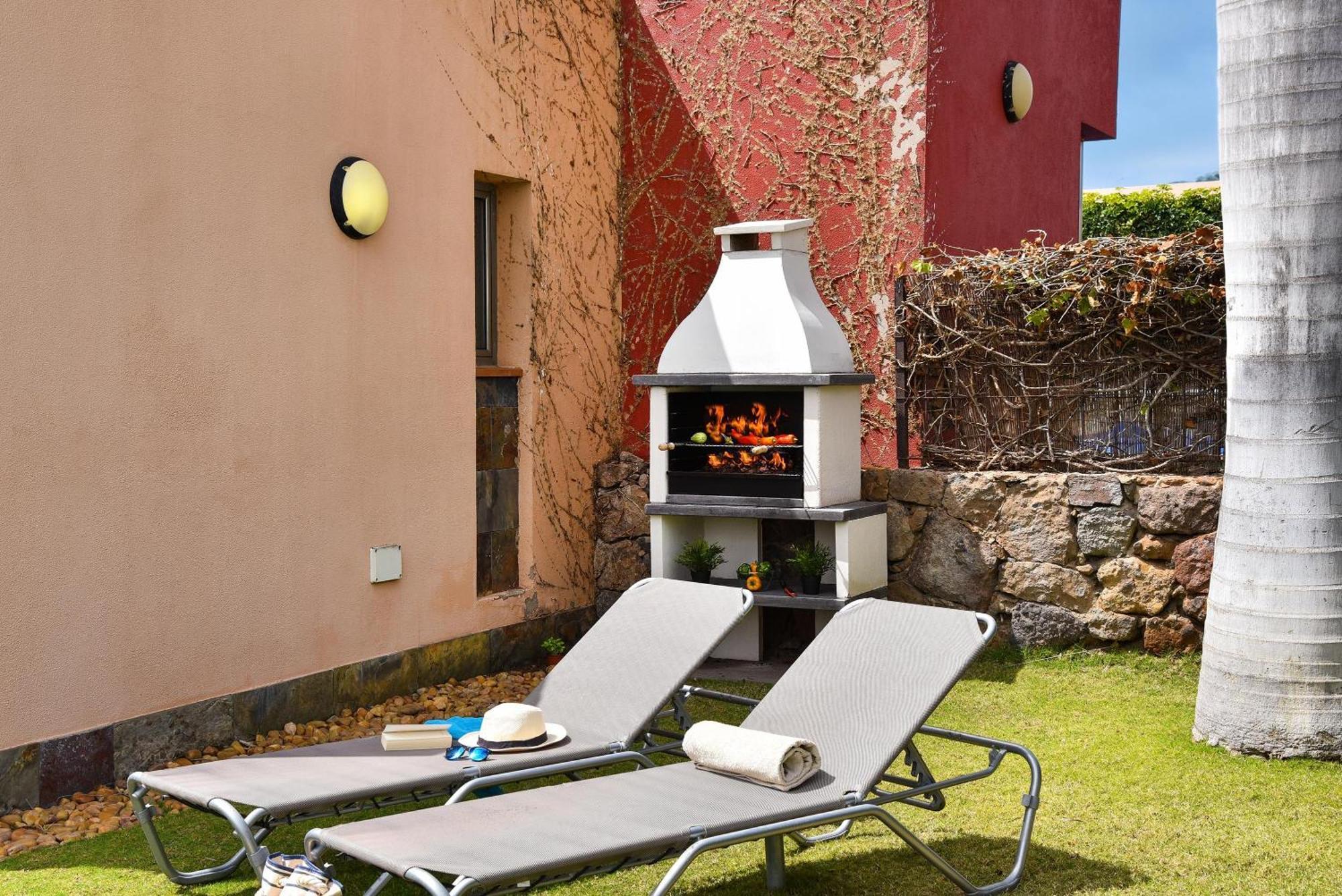 Villa Salobre Golf Siete Luxury Retreat In Gran Canaria Private Outdoor Heatable Pool Bbq Facilities Shaded Outdoor Dining Area Salobre,